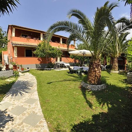 Villa Toula Dassia  Esterno foto
